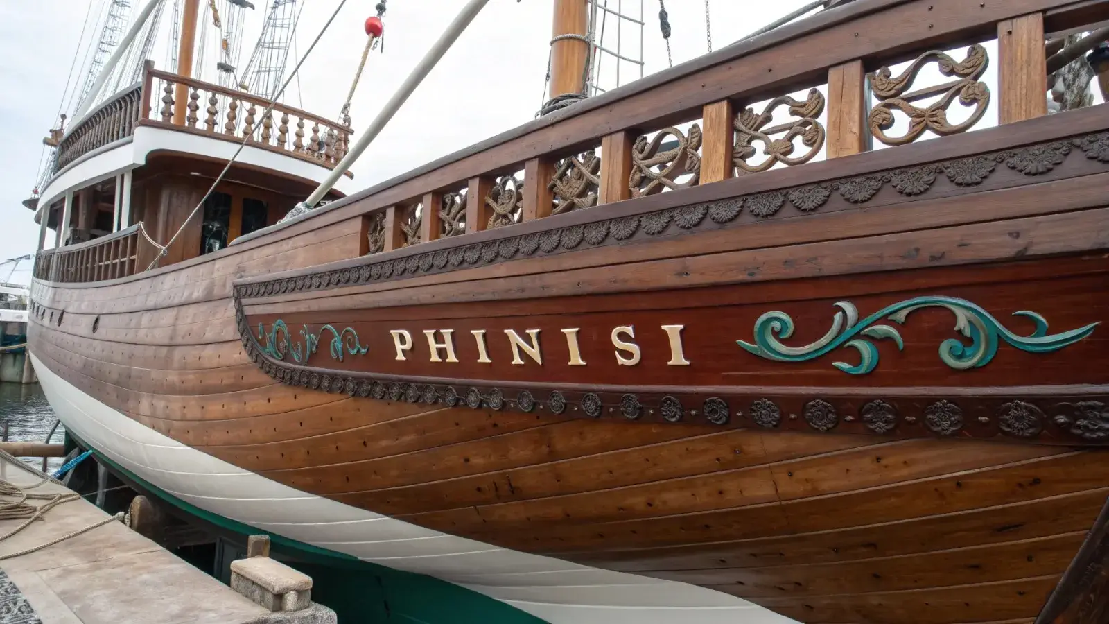 Premium Ironwood & Teak Construction