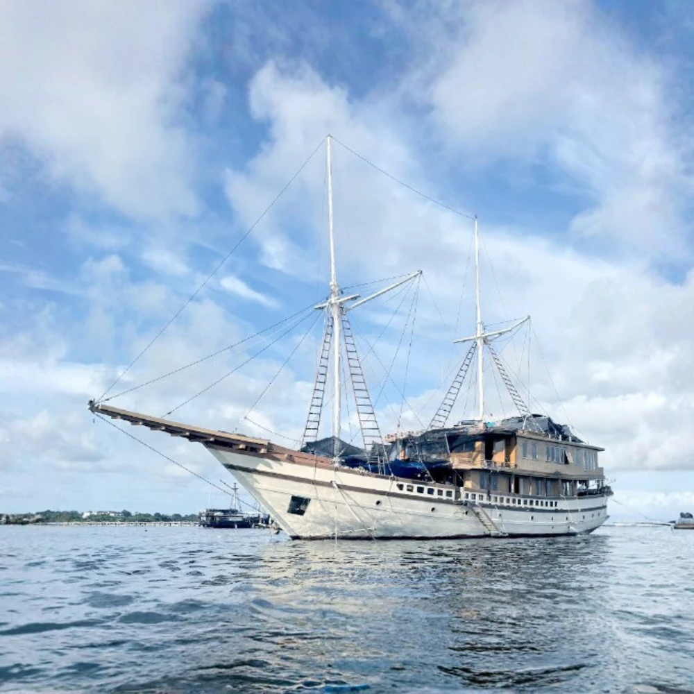 Phinisi Superyacht Builder Indonesia: What to Expect for a 2027 Custom Build