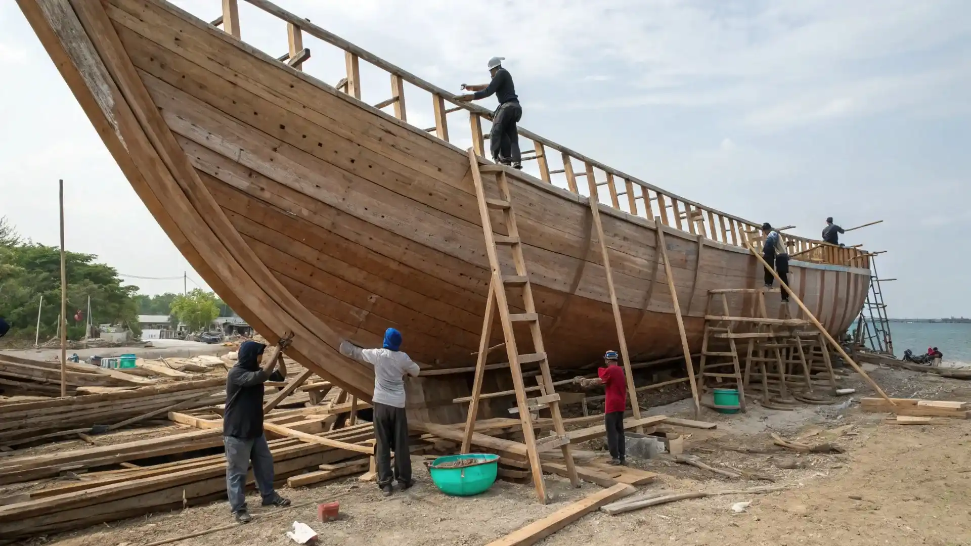 A phinisi hull under construction at the Tana Beru shipyard